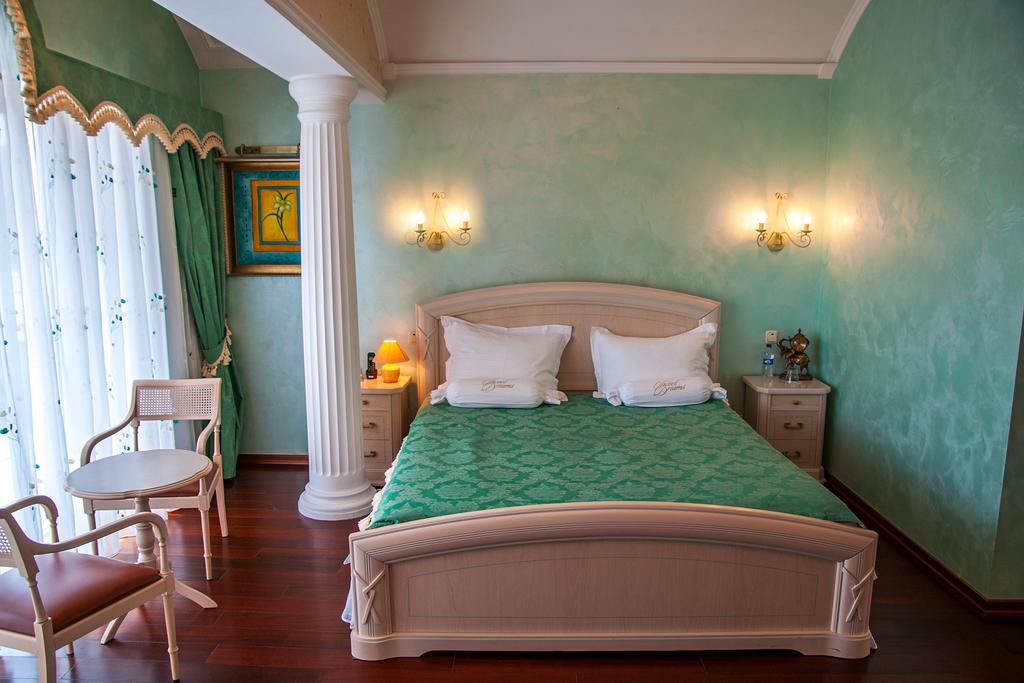 Gorny Ruchej Hotel Hora Phòng bức ảnh